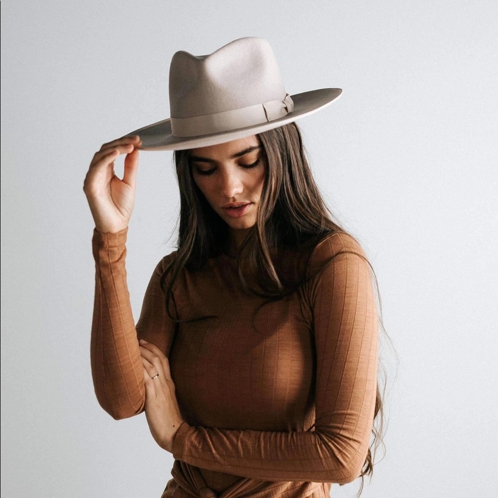 Gigi Pip Monroe Rancher